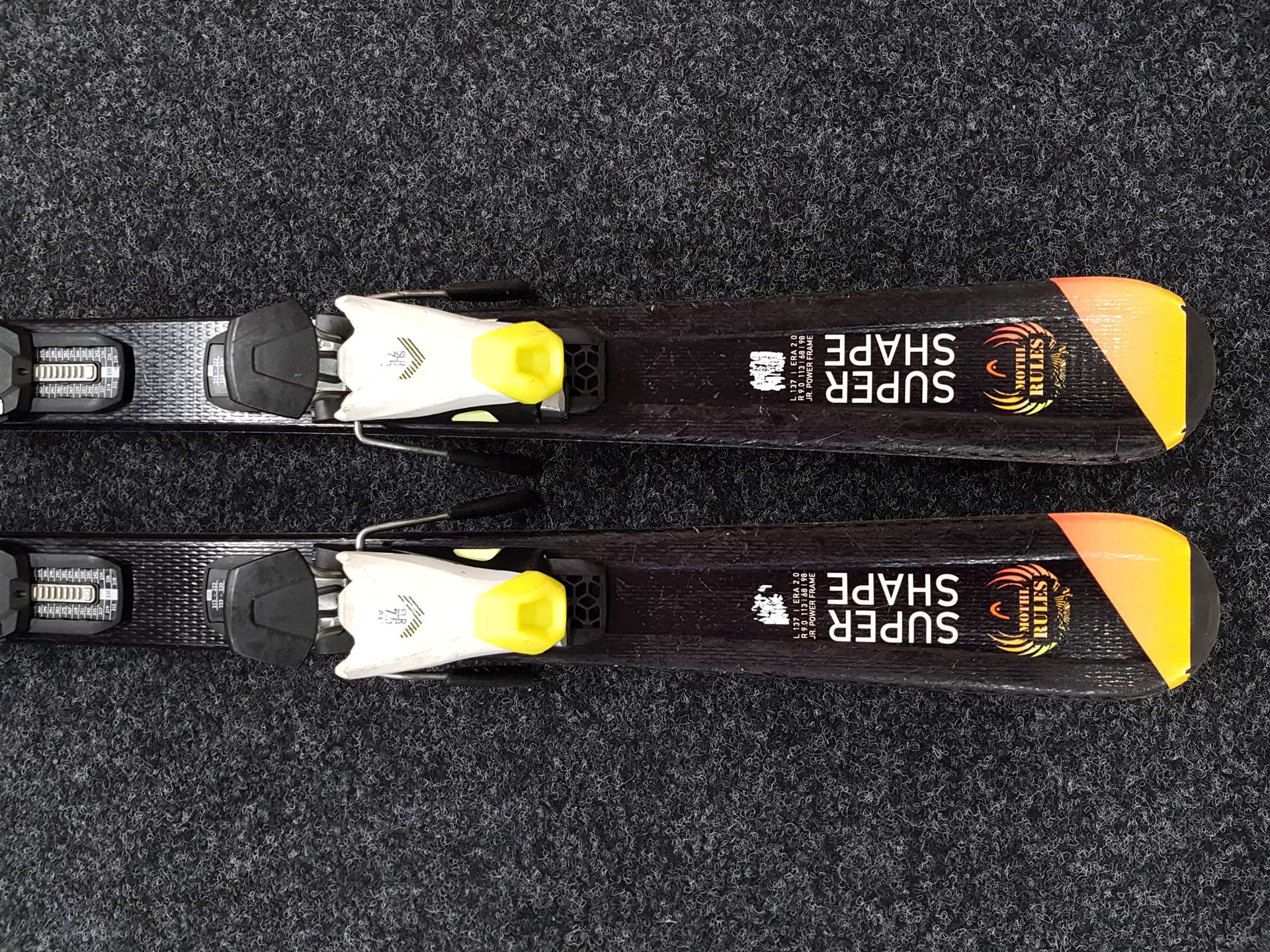 Použité lyže HEAD Super Shape  + viazanie Head SLR 7.5
