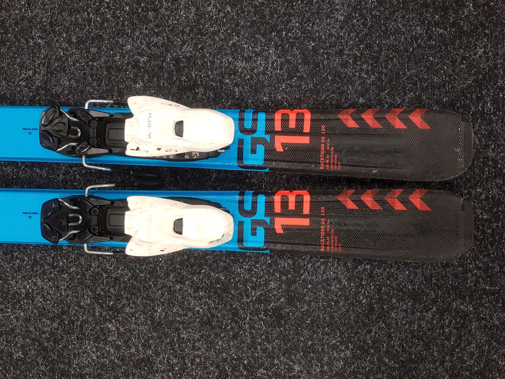 Použité lyže VOLKL Racetiger GS 13 + viazanie Marker 4,5