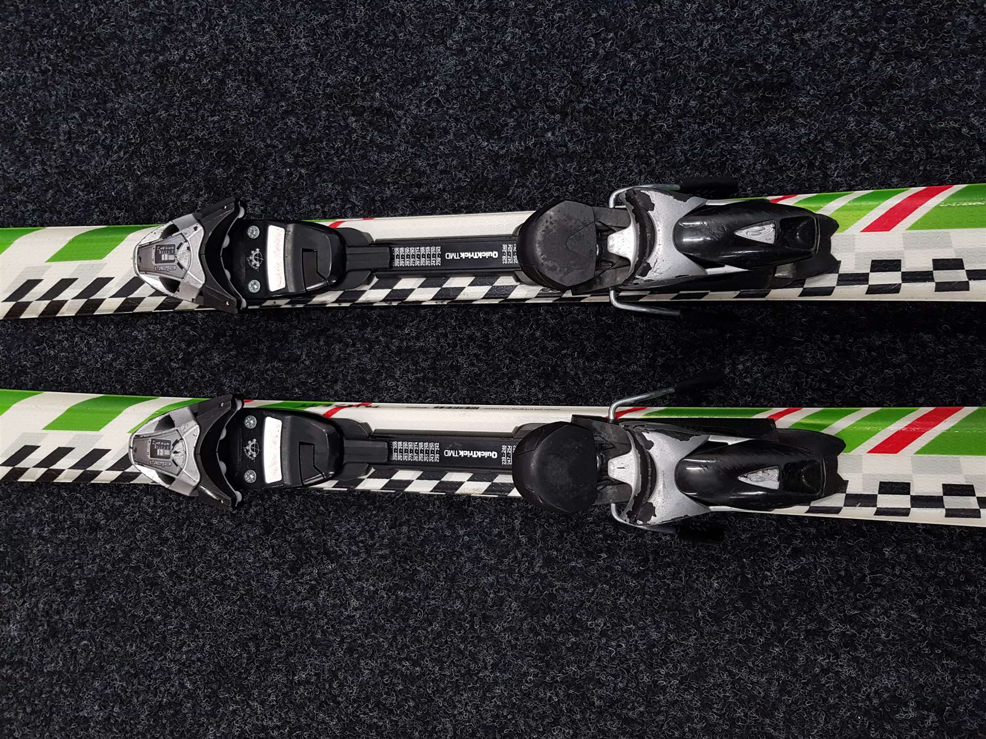 Použité lyže ELAN Formula  + viazanie Elan EL 7.5