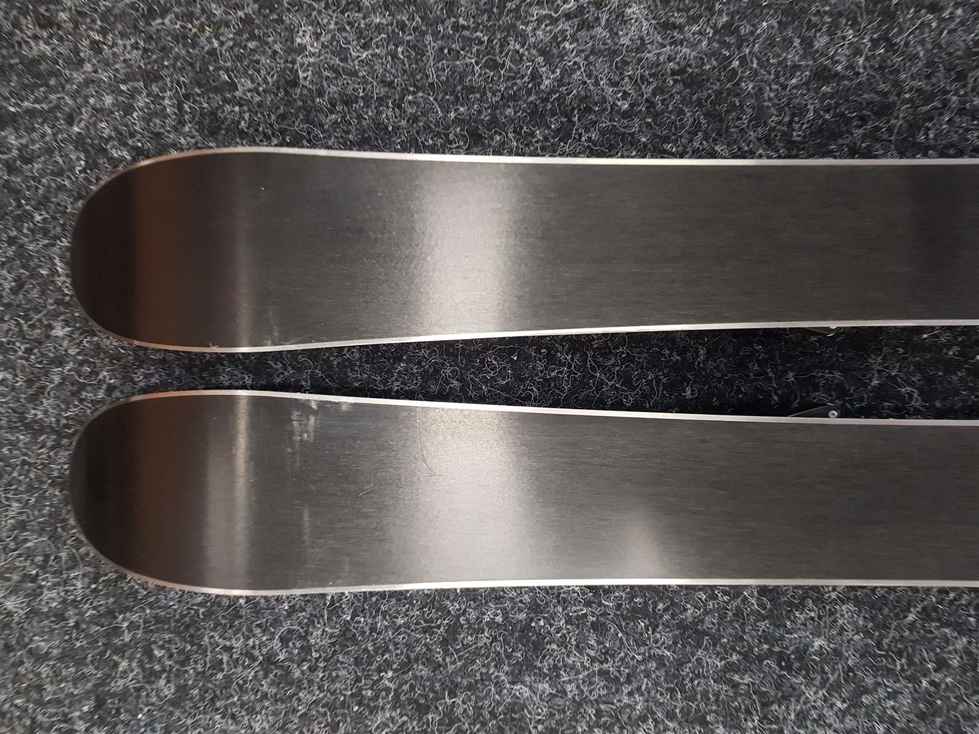 Použité detské lyže HEAD MYA No.1 + viazanie Head SL45