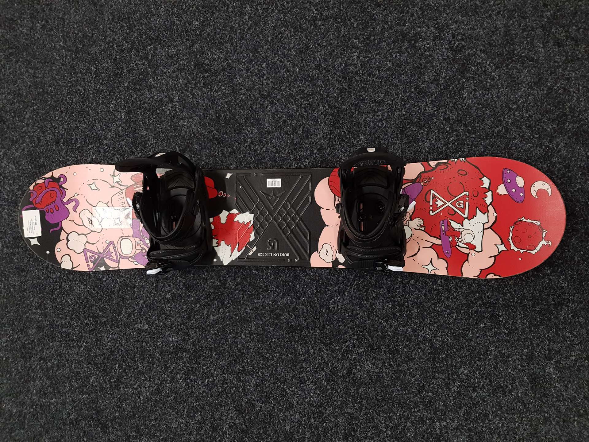 Použitý snowboard BURTON LTR 120 + viazanie Head veľkosť M junior - nové