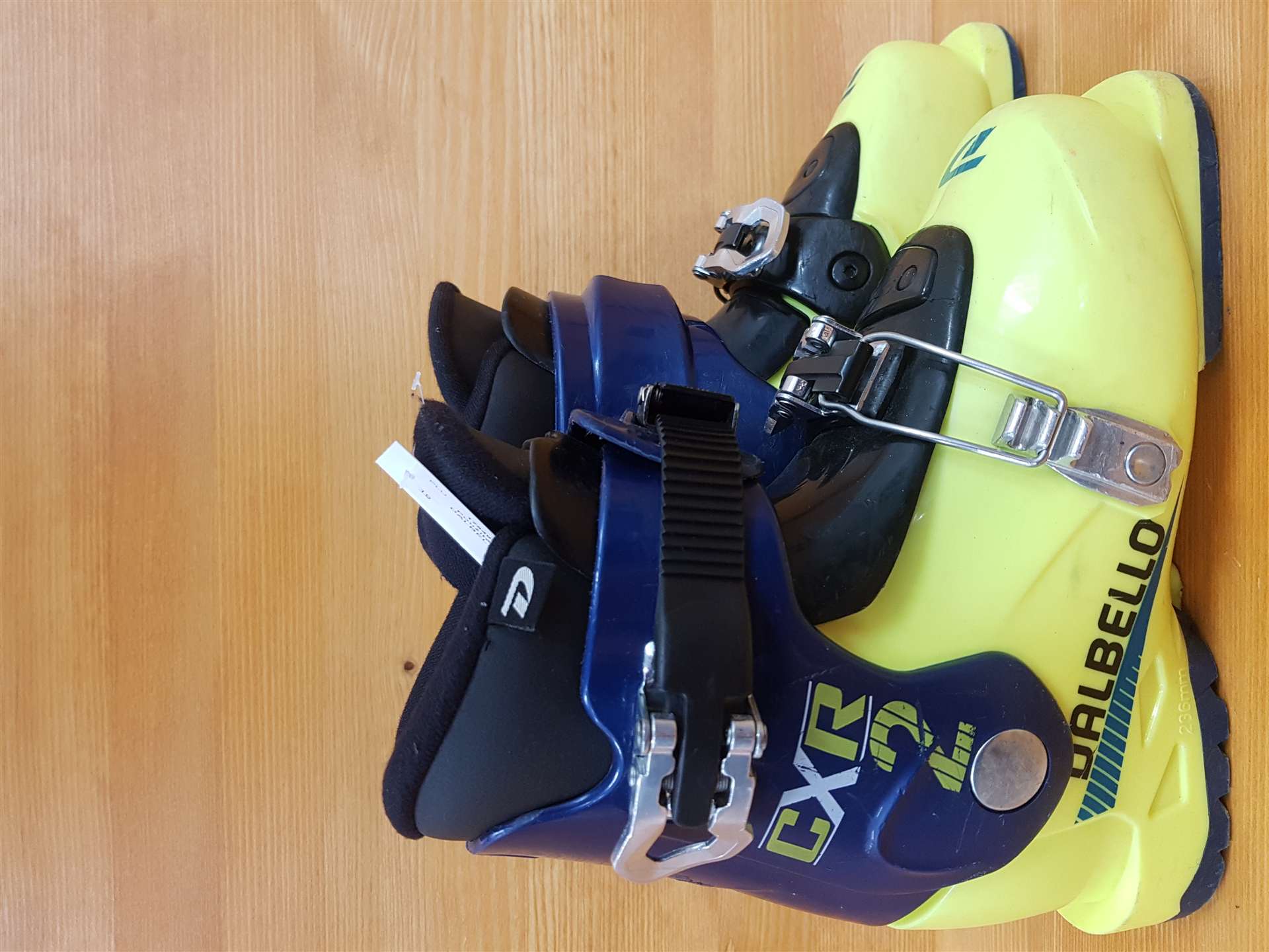 Použité lyžiarky DALBELLO CXR 2