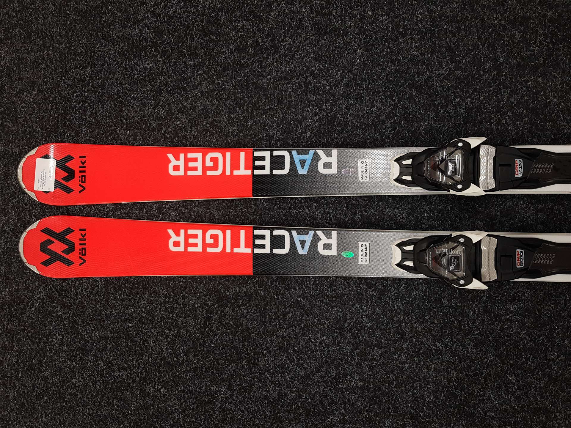 Použité lyže VOLKL Racetiger SRC + viazanie Marker Motion 11