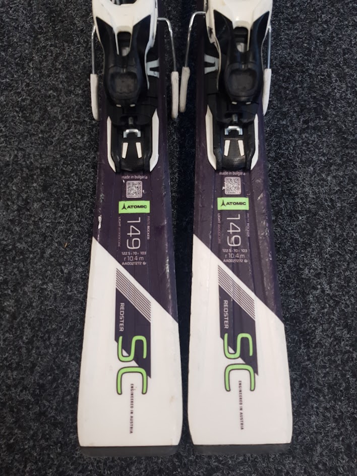 Použité lyže Atomic Redster SC + viazanie Atomic 10