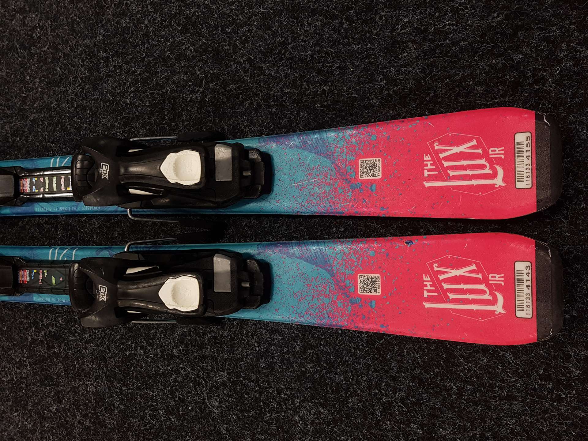 Použité detské lyže SALOMON The Lux Jr + viazanie  Ezytrak 4.5