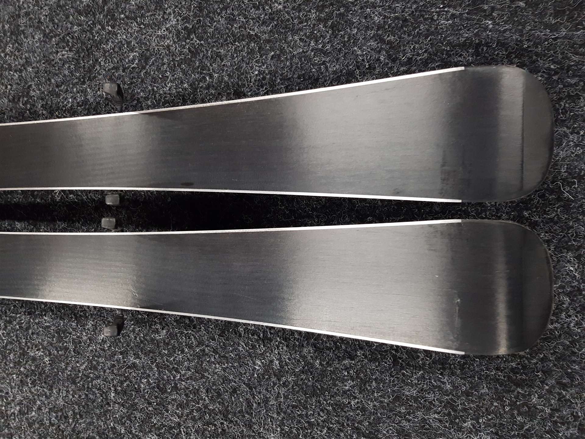 Použité detské lyže ELAN Jett + viazanie Elan EL 4.5