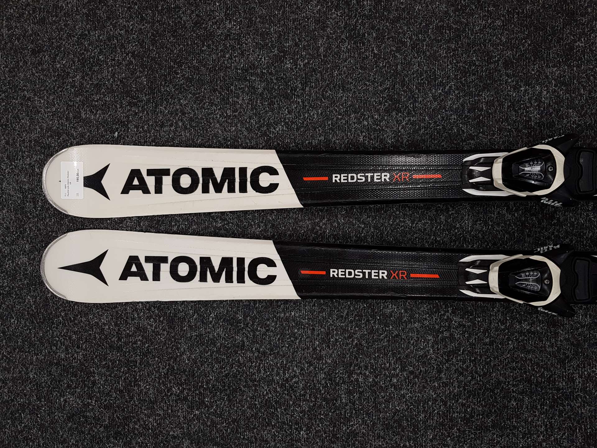 Použité lyže Atomic Redster XR