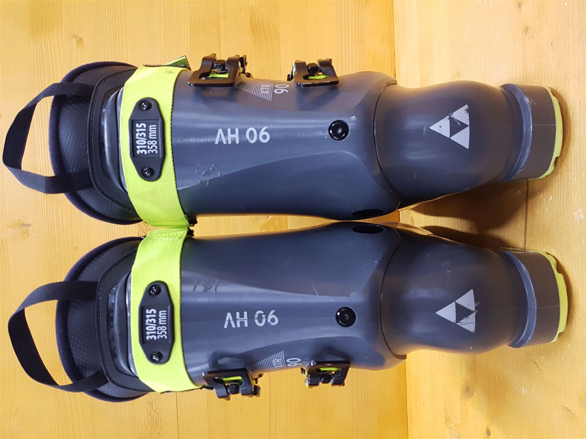 Použité lyžiarky Fischer RC4 XTR 90 HV