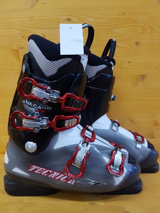 Gebrauchte Tecnica Mega +T Skischuhe