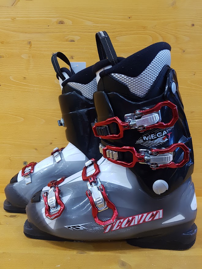 Gebrauchte Tecnica Mega +T Skischuhe