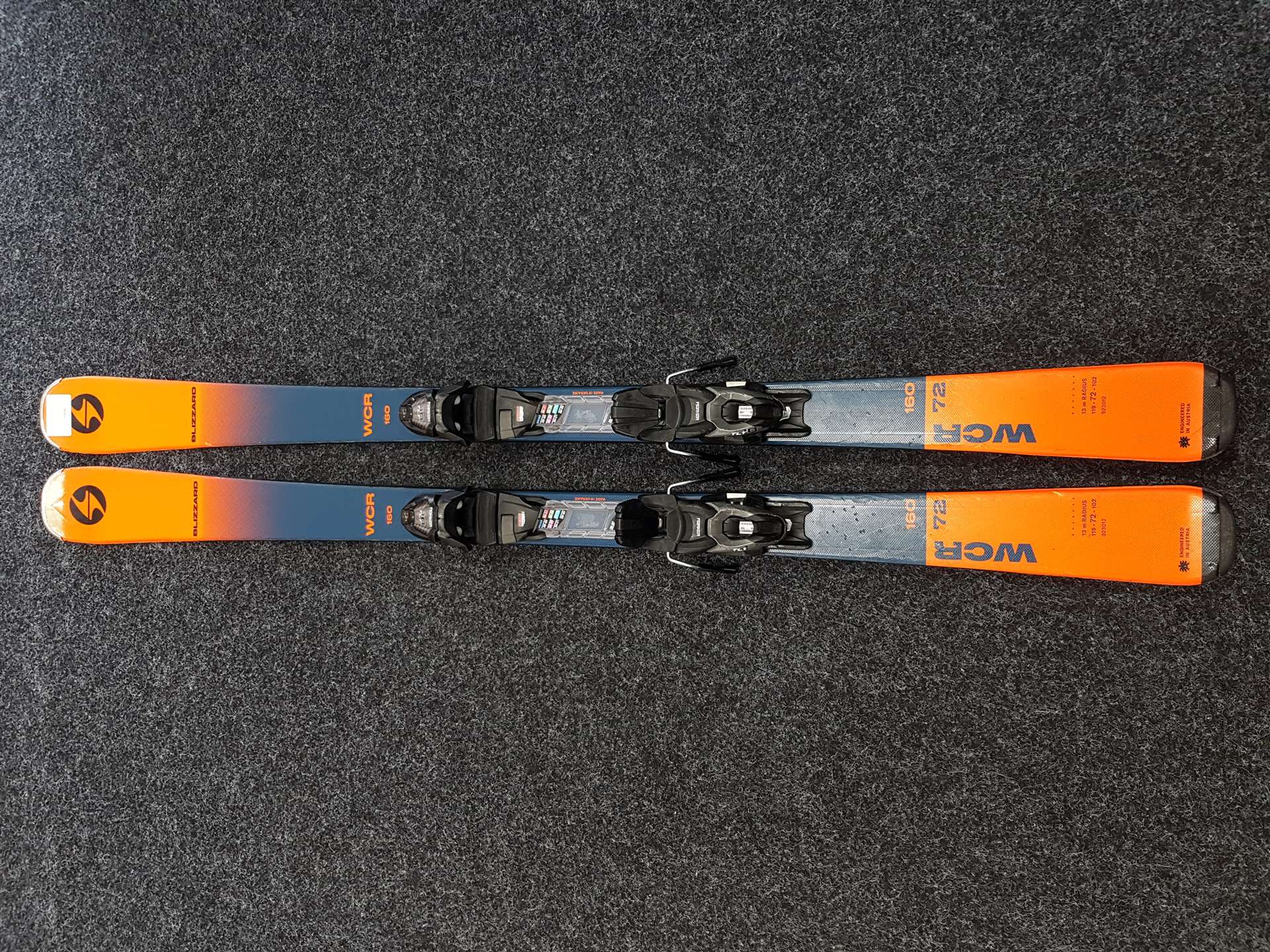 Použité lyže BLIZZARD WCR + viazanie Marker TLT 10