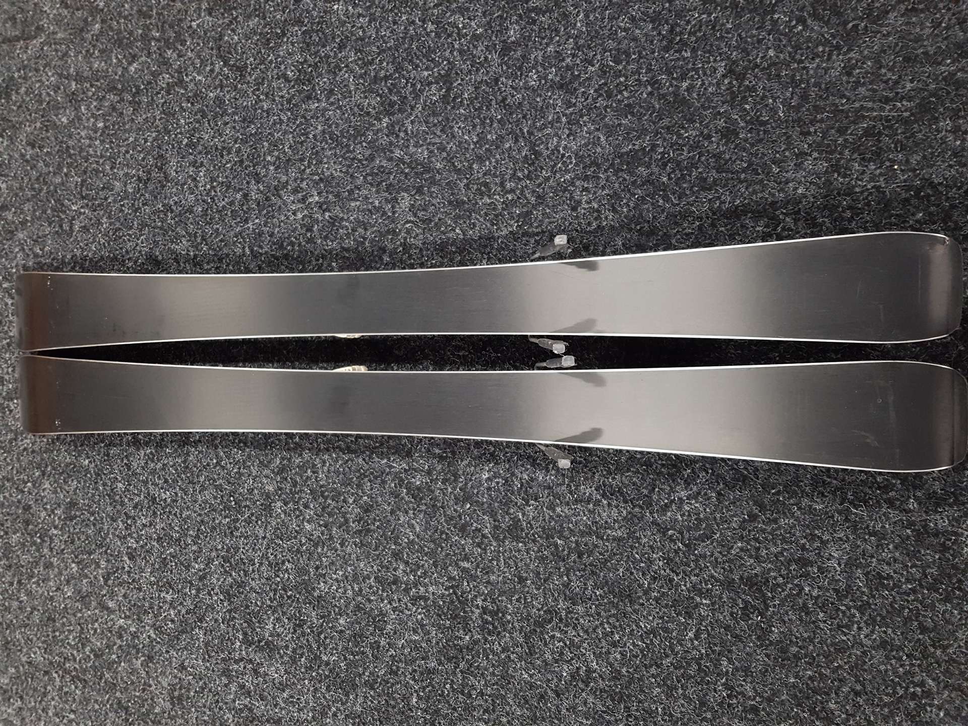 Použité detské lyže ATOMIC Race + viazanie Atomic 4.5