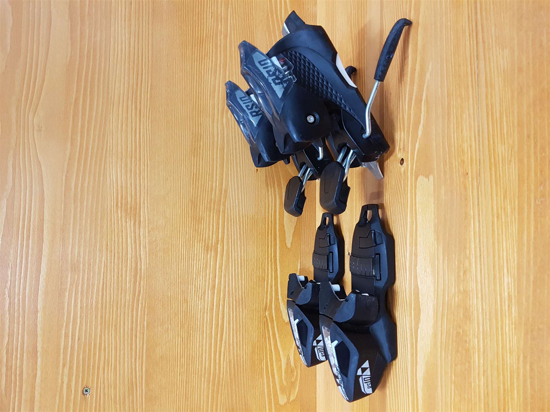 Použité viazanie Fischer RS 10 (10 DIN)