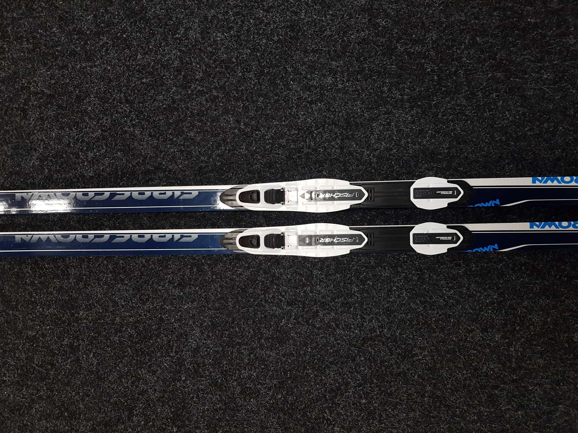 Použité bežecké lyže FISCHER FIBRE CROWN + viazanie NNN Fischer