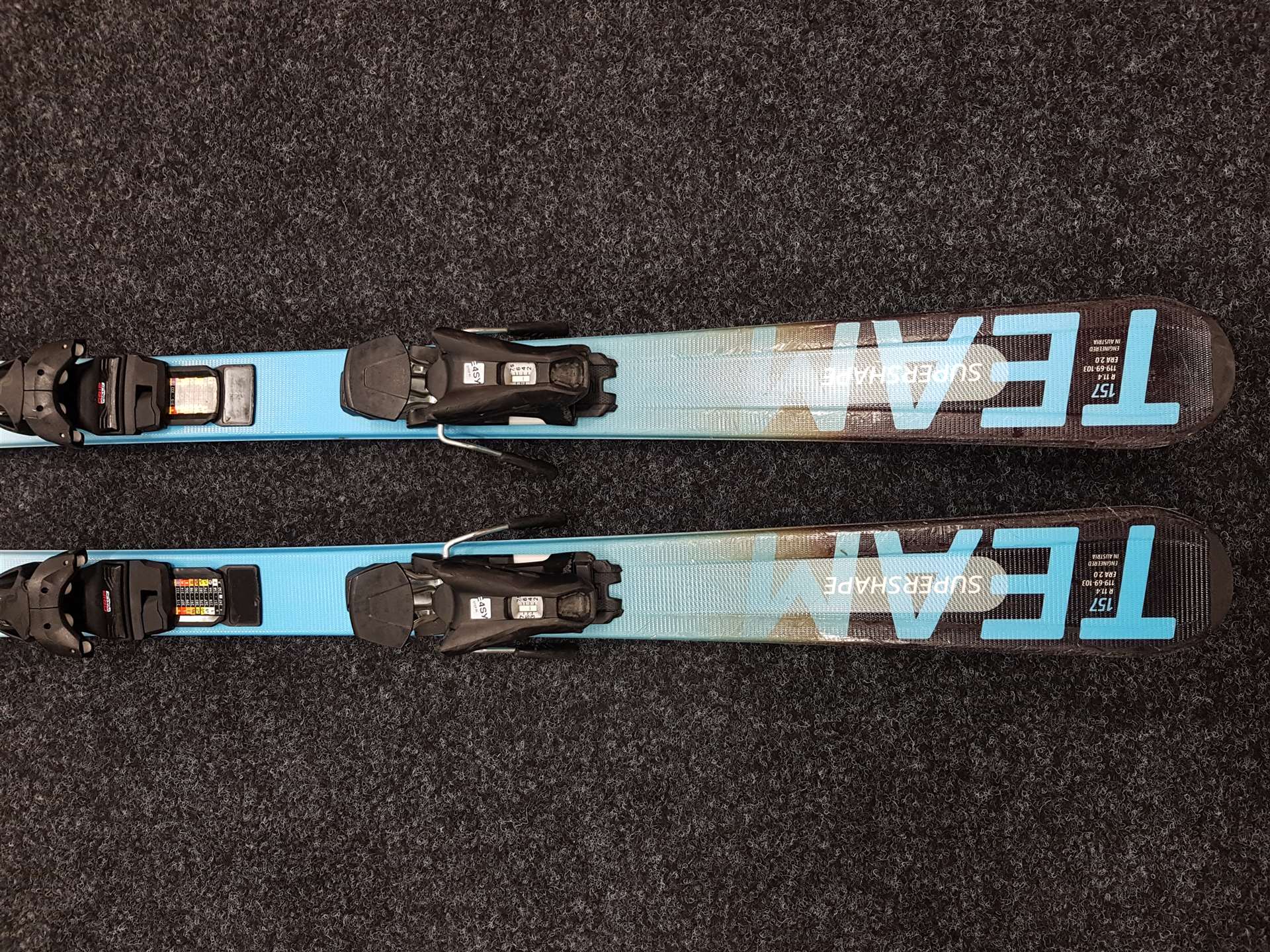 Použité lyže HEAD Super Shape Team  + viazanie Tyrolia JRS 7.5 CA