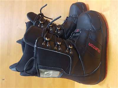 Použité snowboardové topánky BURTON Progression