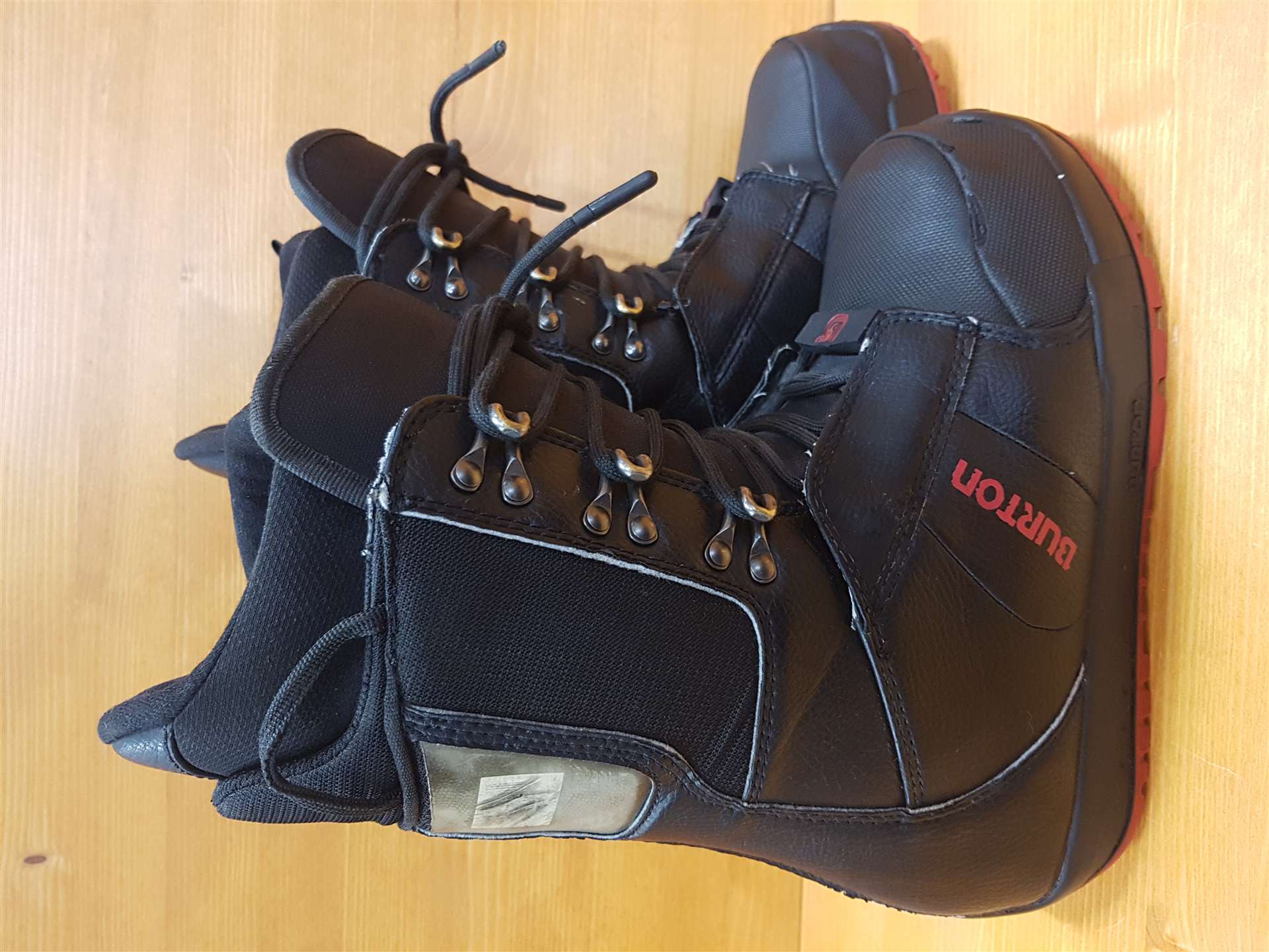 Použité snowboardové topánky BURTON Progression