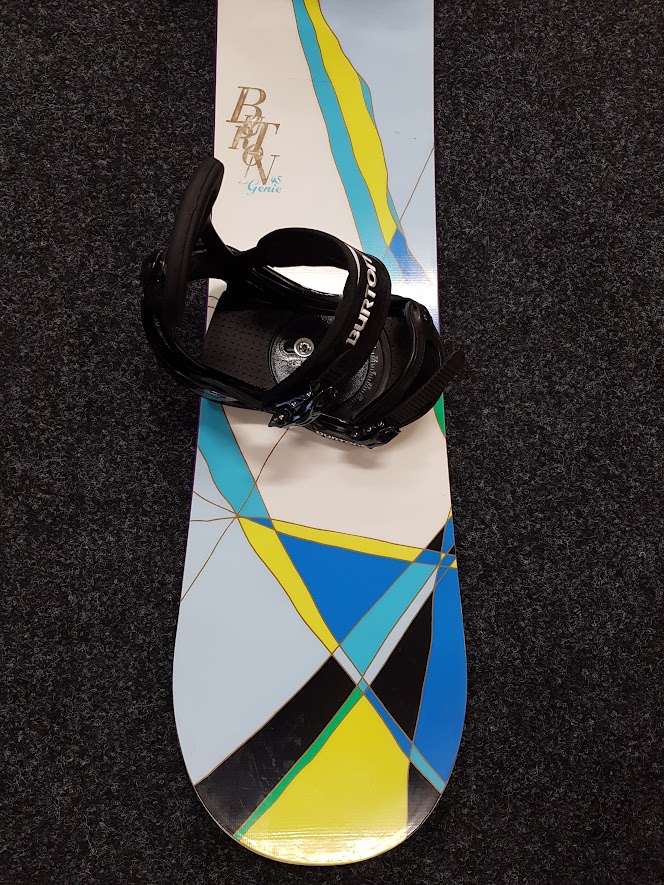 Použitý snowboard BURTON Genie 45 + viazanie Burton veľkosť M