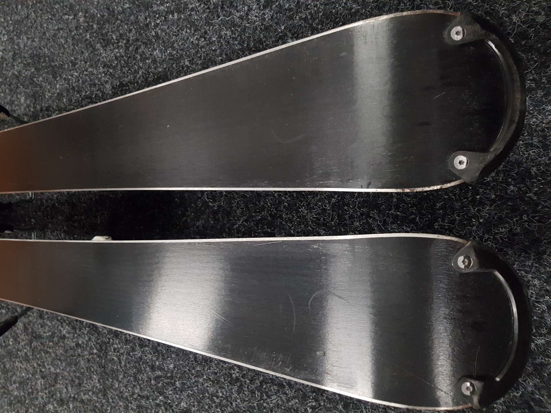 Použité freestyle lyže  FIREFLY Rocket + viazanie Tecnopro 7.5