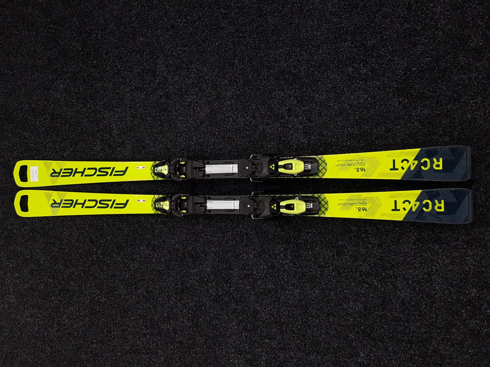 Použité lyže FISCHER RC 4 CT + viazanie Fischer Z13