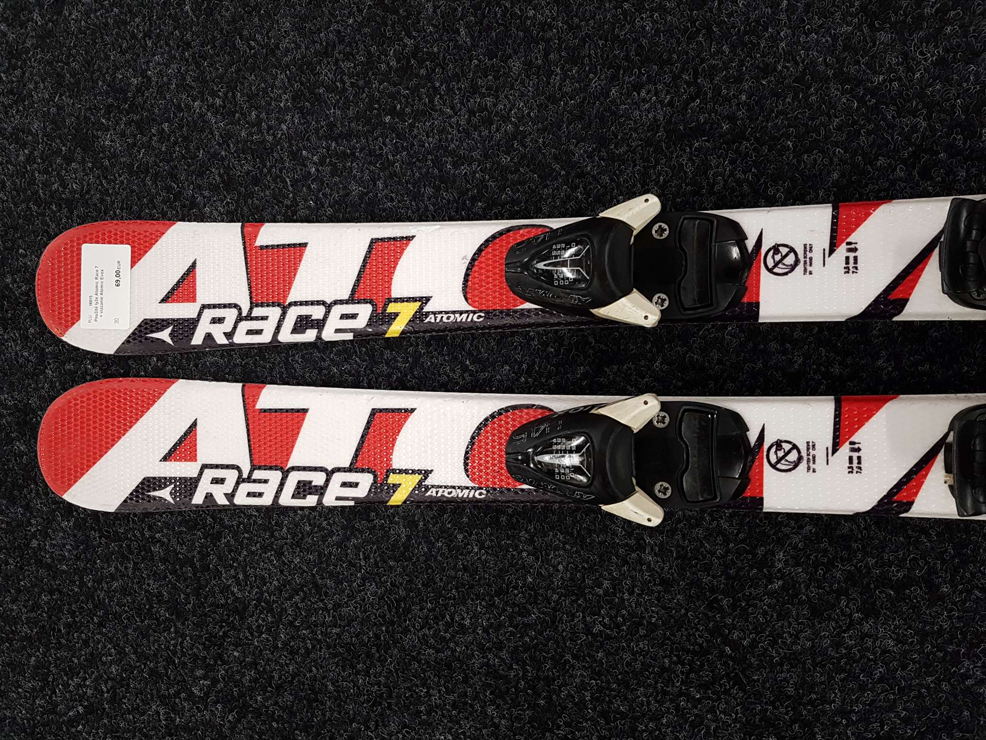 Použité lyže Atomic Race 7 + viazanie Atomic Evox