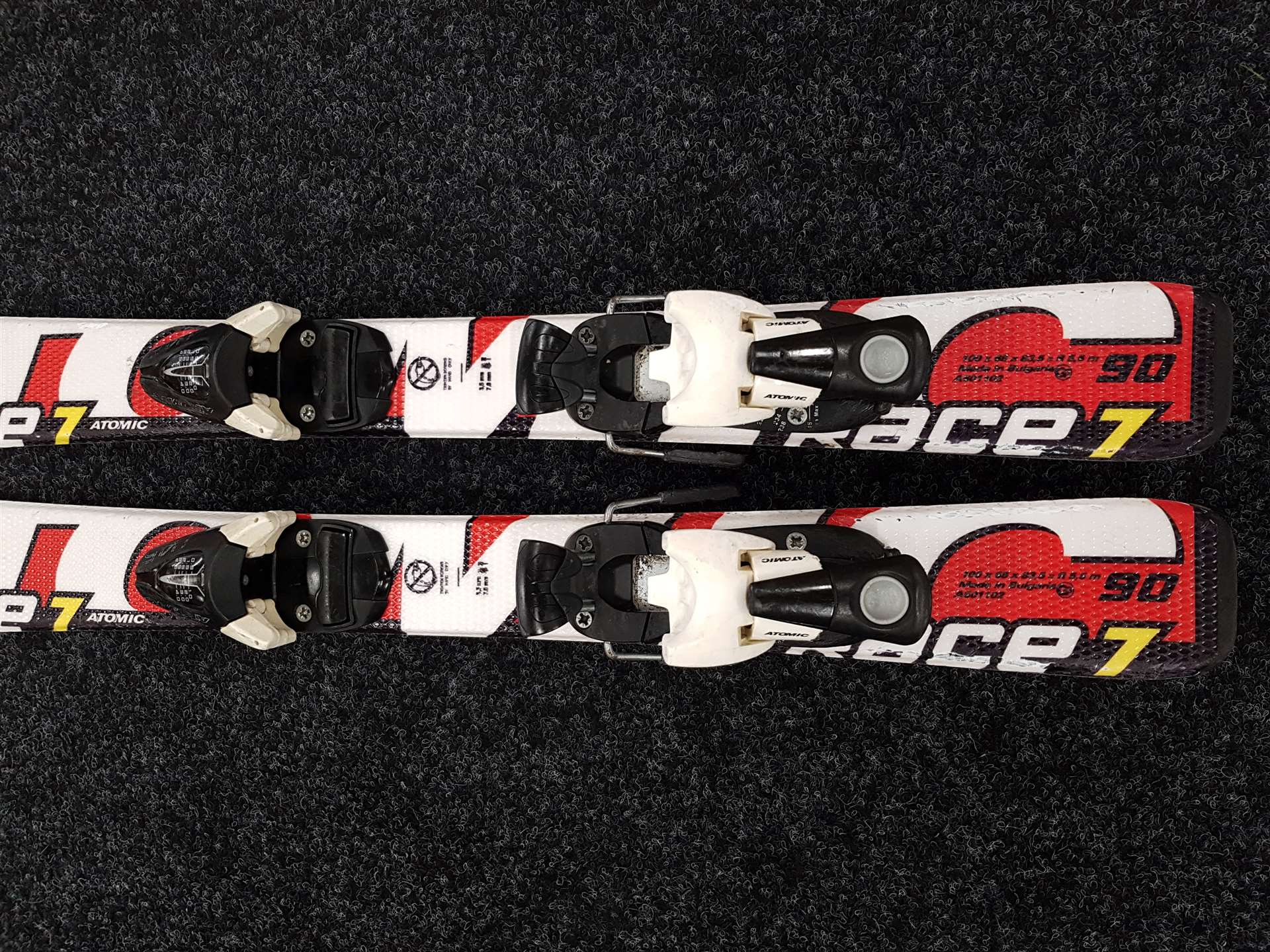 Použité lyže Atomic Race 7 + viazanie Atomic Evox