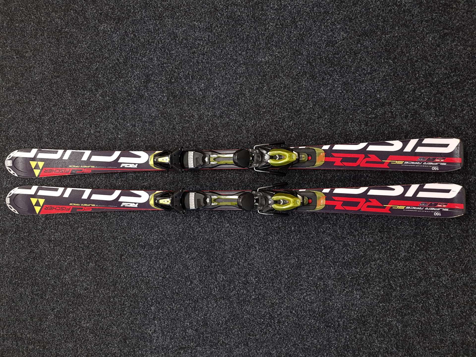 Použité lyže FISCHER SC Super Race RC4 + viazanie Fischer RC4 Z11