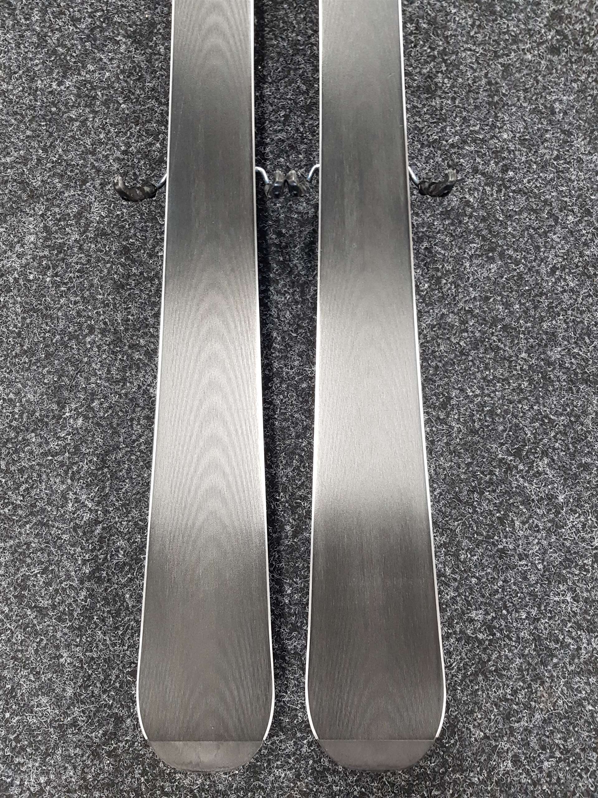 Použité lyže K2 Strike + viazanie Marker M2 10