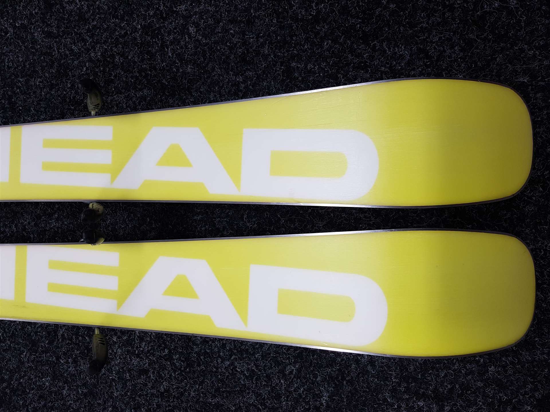 Použité freestyle lyže Head Sure Thang