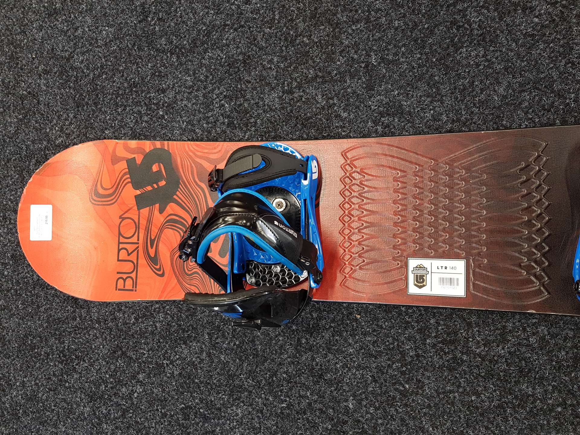 Použitý snowboard BURTON Progression LTR 140 + viazanie Burton veľkosť S