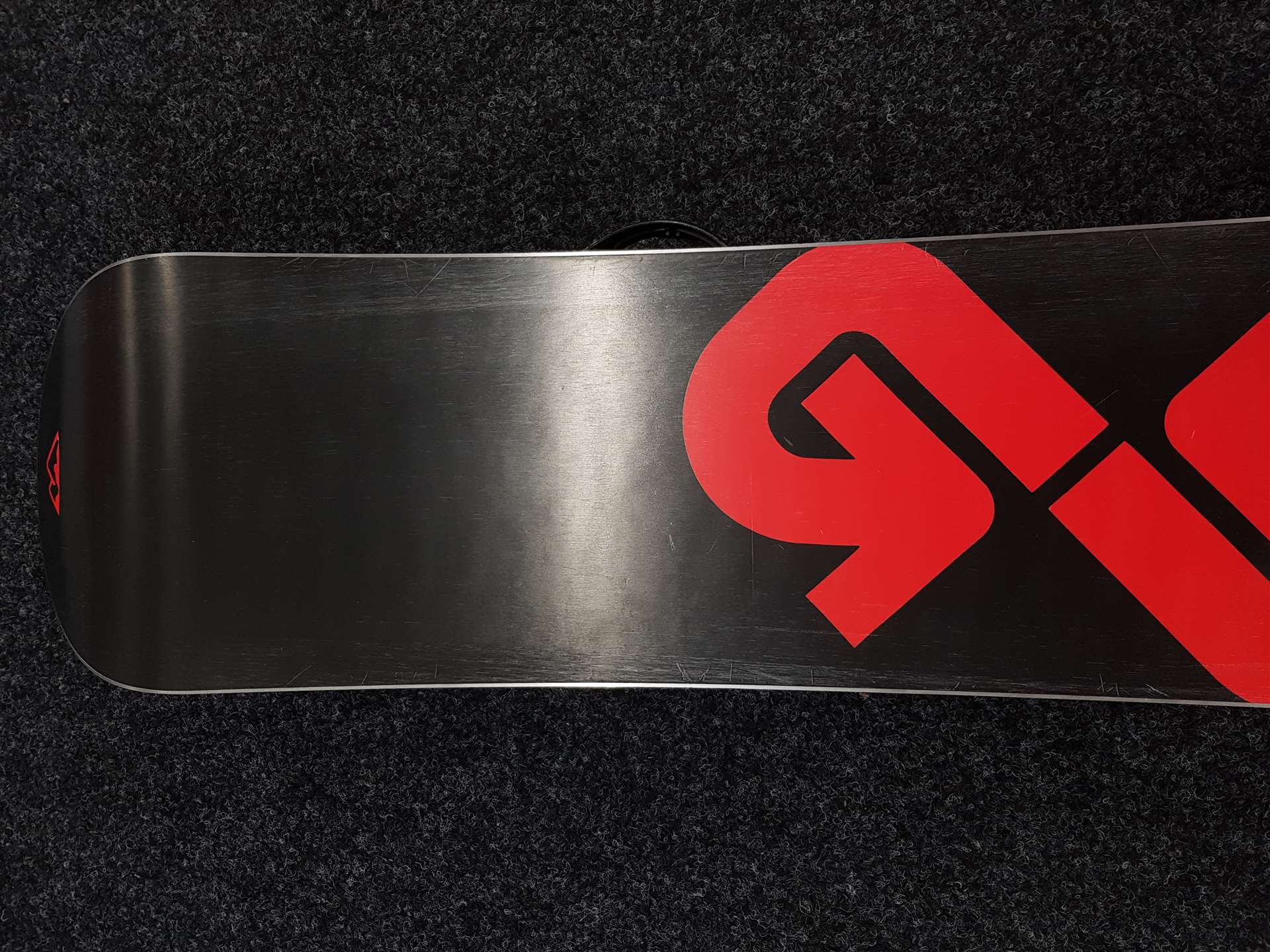 Použitý snowboard BURTON Progression LTR 140 + viazanie Burton veľkosť S