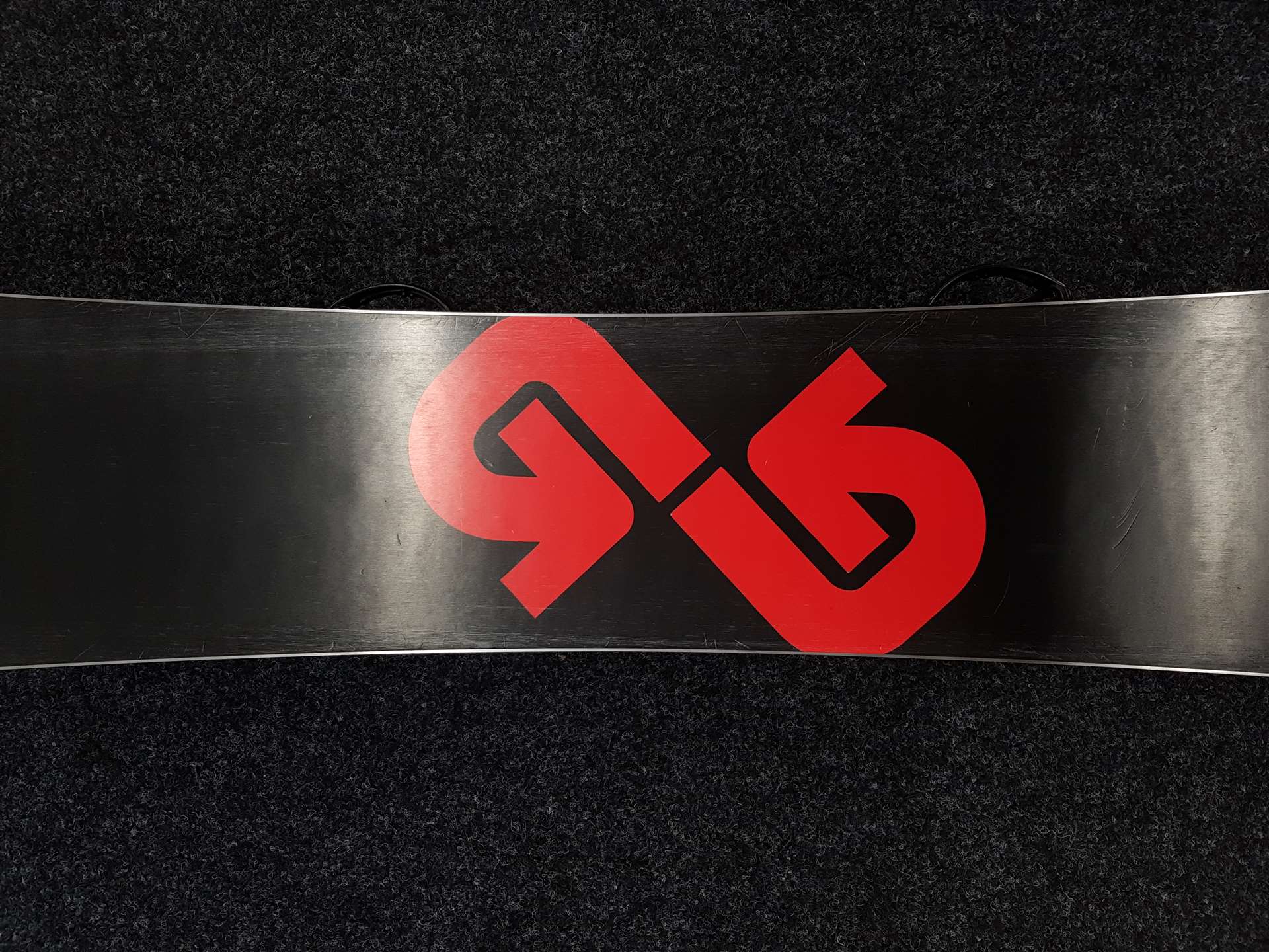 Použitý snowboard BURTON Progression LTR 140 + viazanie Burton veľkosť S
