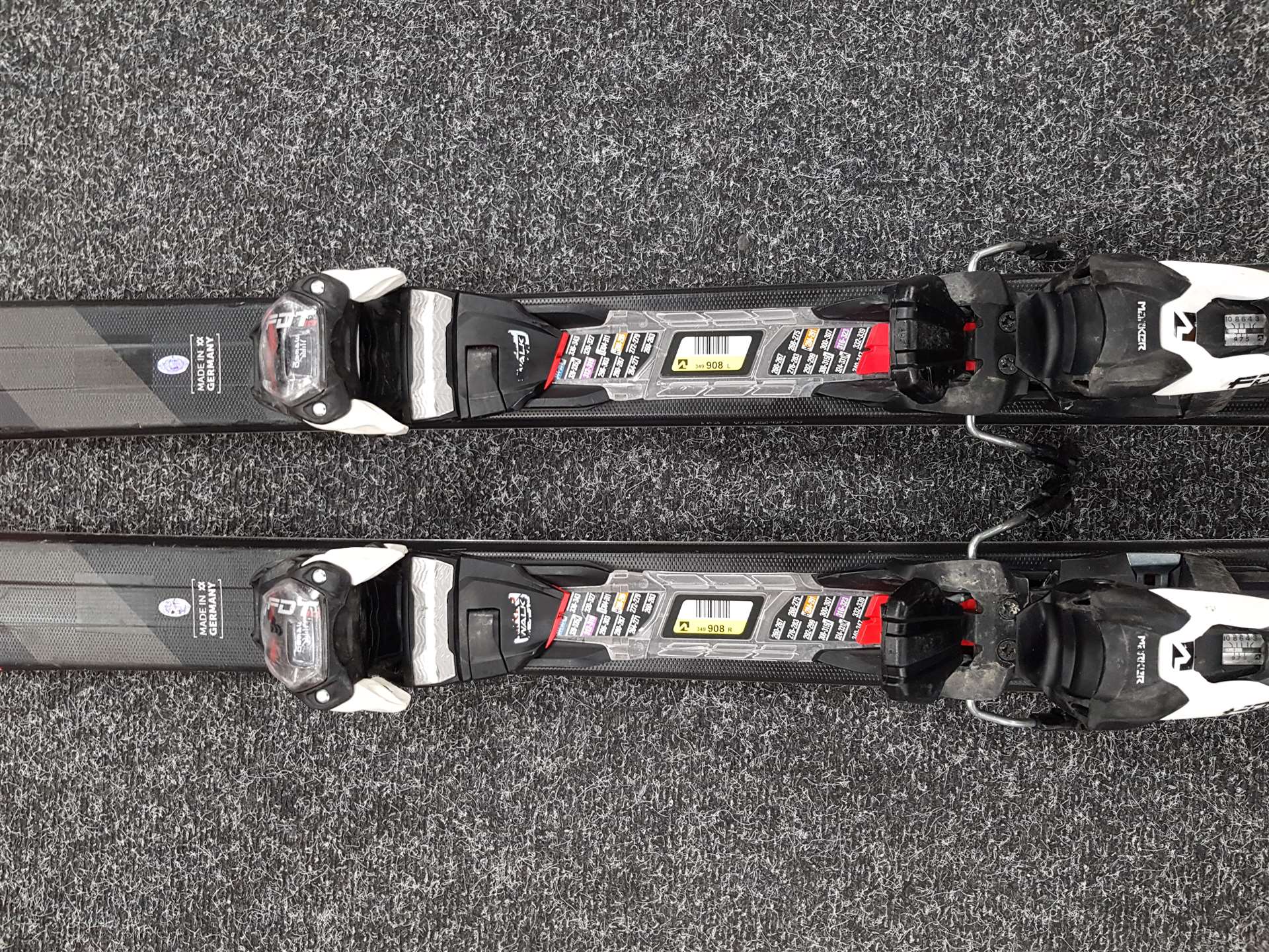 Použité lyže VOLKL DEACON 7.4