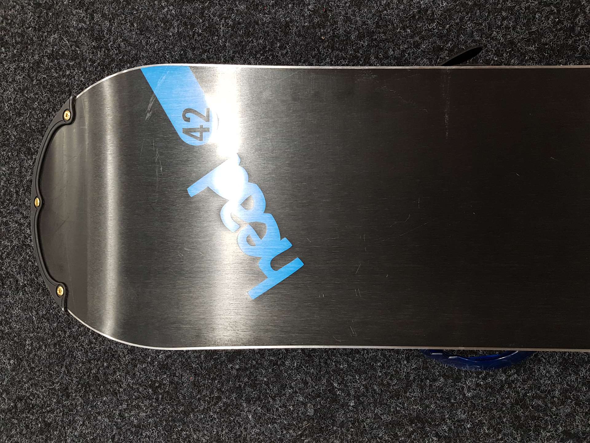 Použitý snowboard Head Rocka 4D + viazanie Burton veľkosť S/M