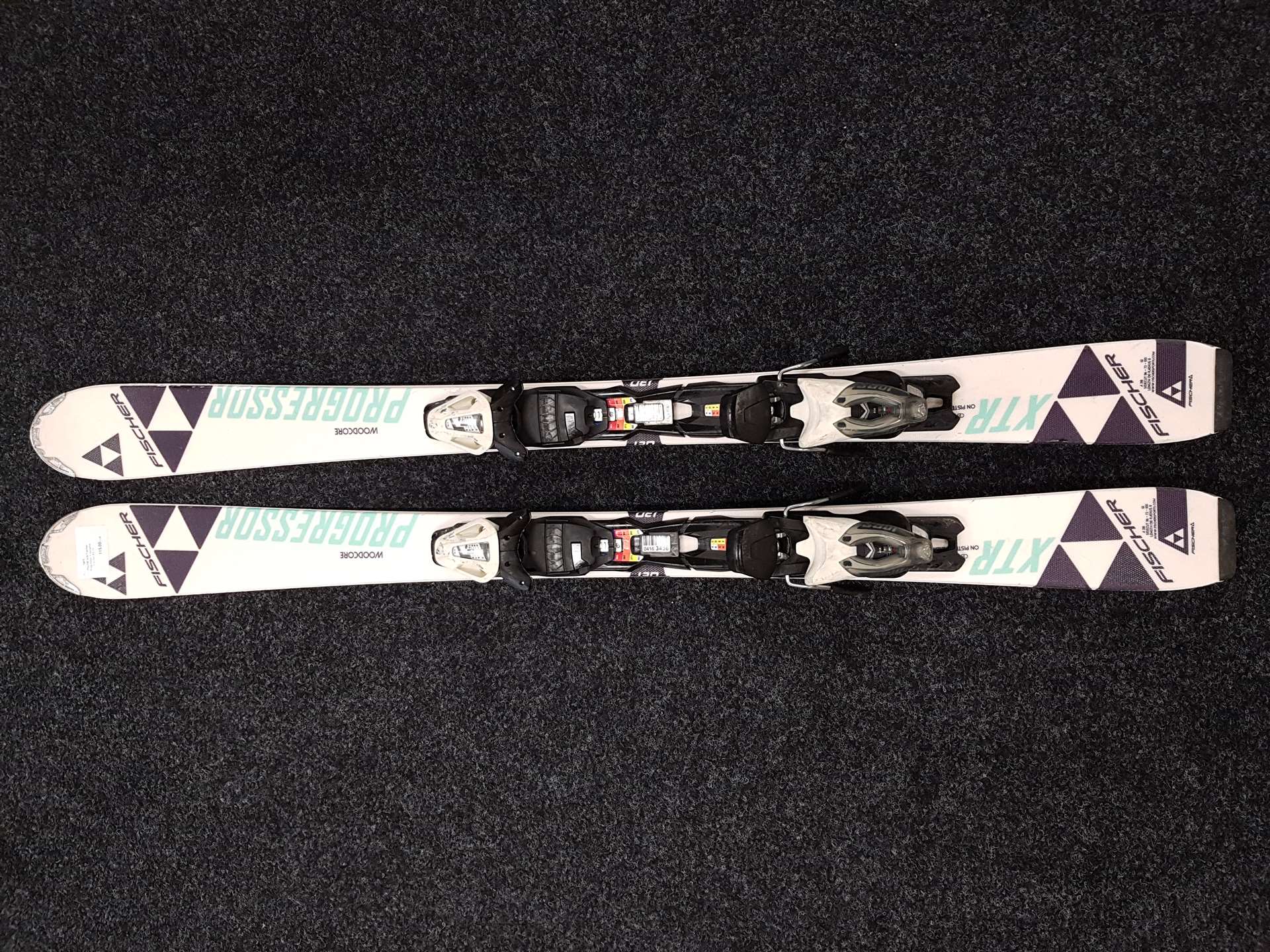 Použité lyže Fischer Progressor + viazanie Fischer RS 10
