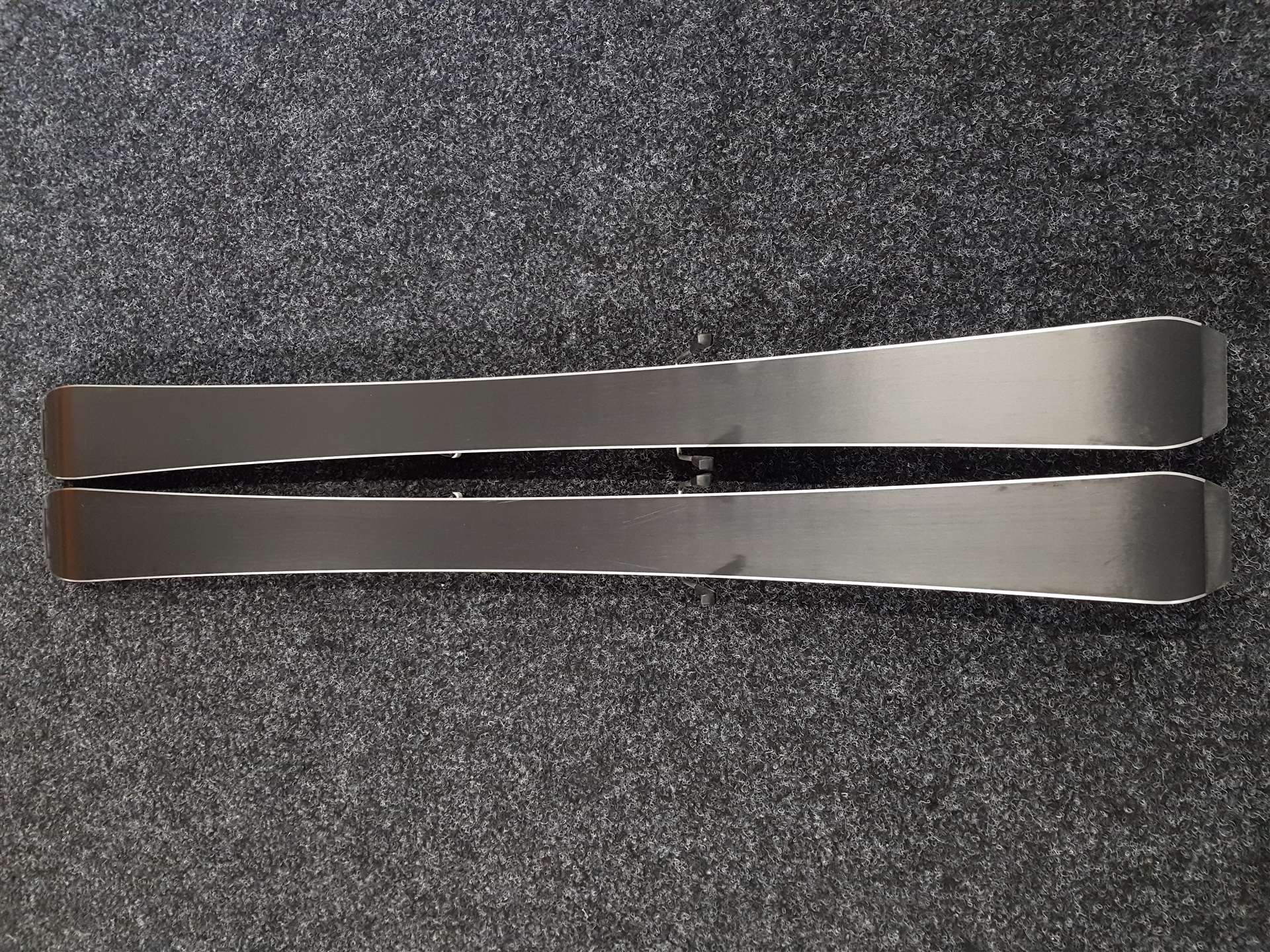 Použité lyže ARTIS Talent + viazanie Tyrolia SLR 4.5