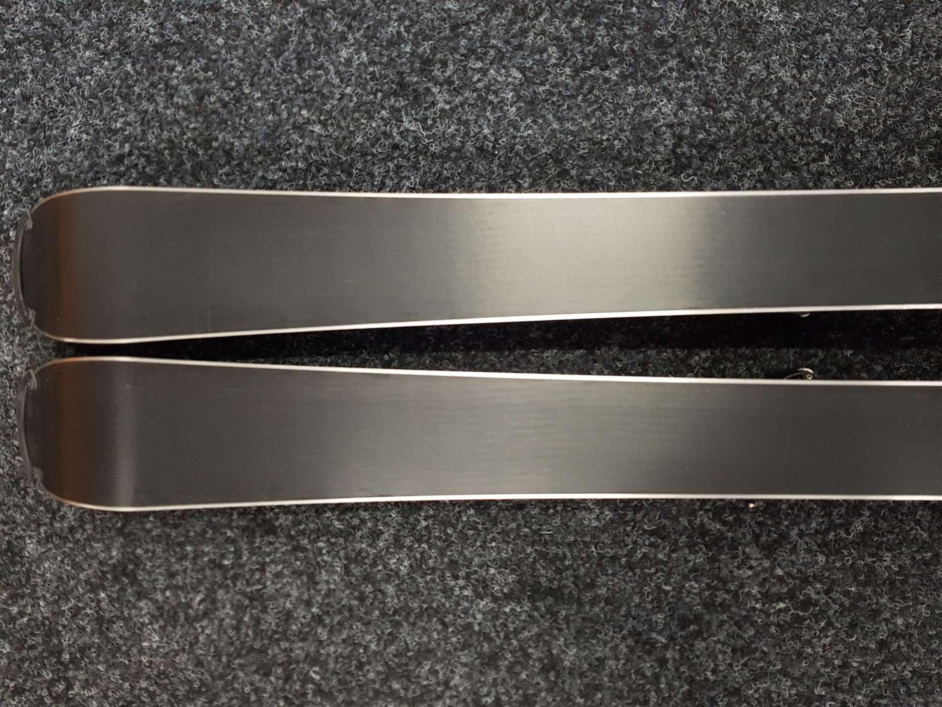 Použité lyže ARTIS Talent + viazanie Tyrolia SLR 4.5