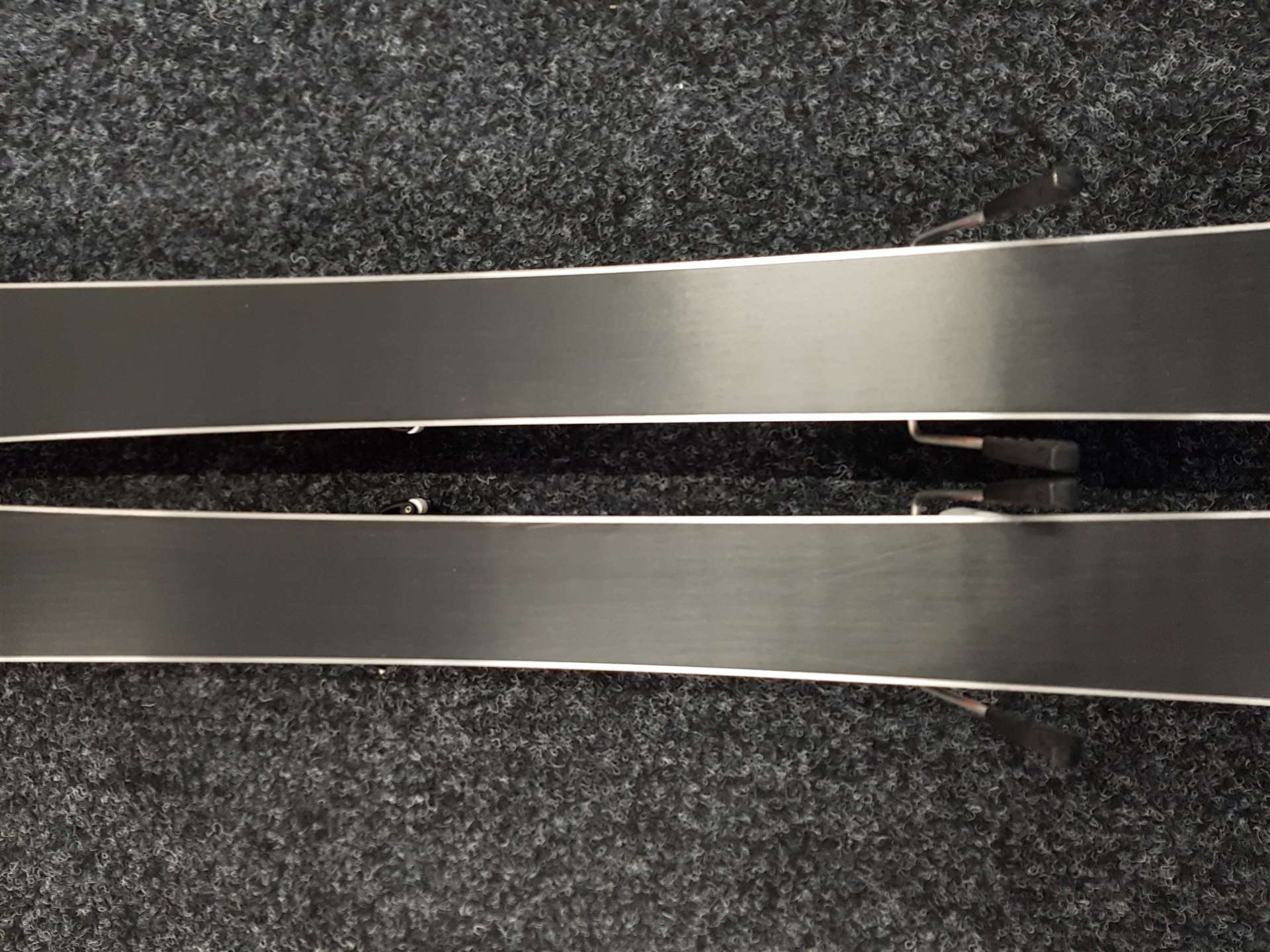 Použité lyže ARTIS Talent + viazanie Tyrolia SLR 4.5