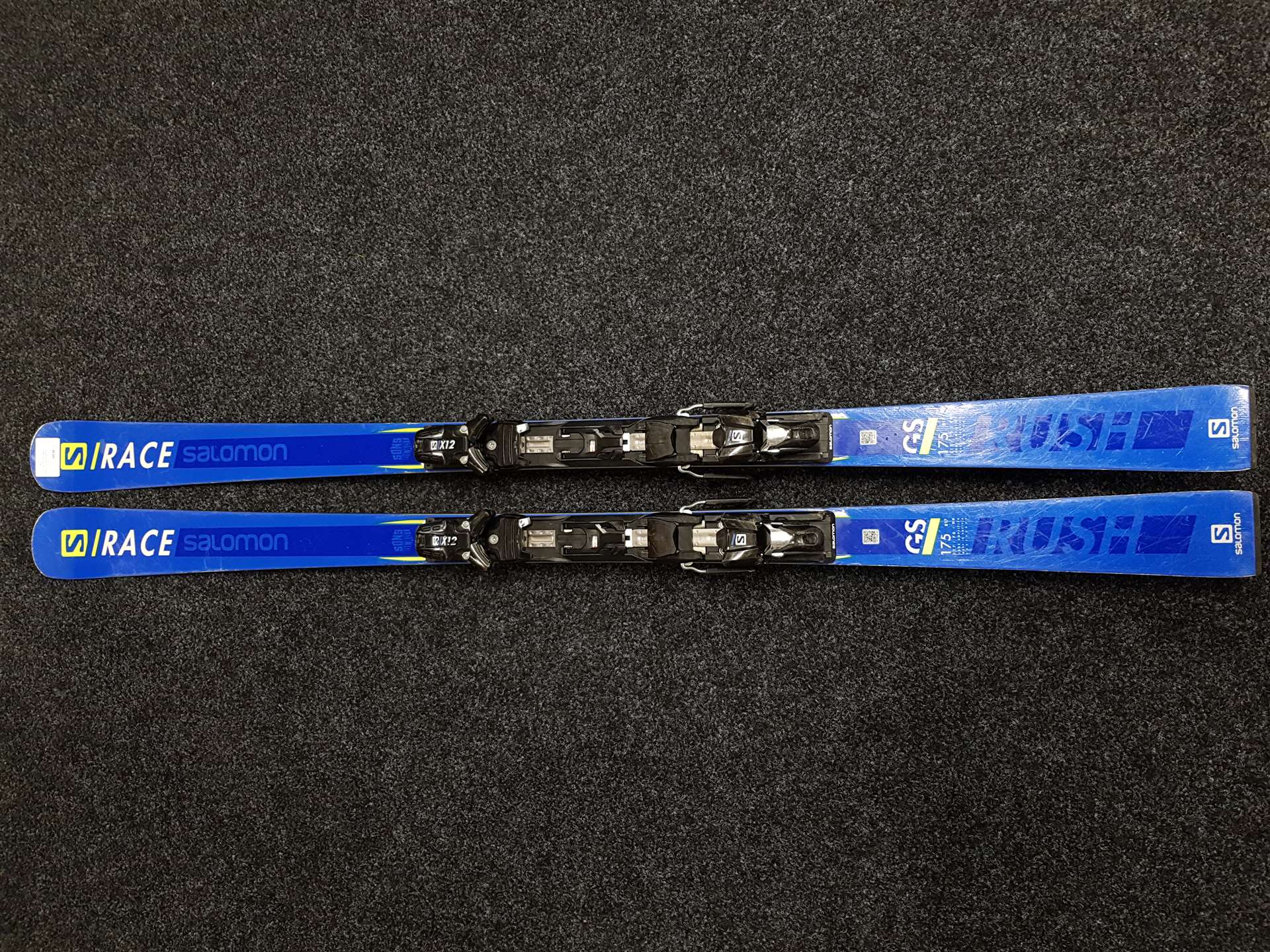 Použité lyže Salomon S/Race Rush GS + viazanie Salomon X12