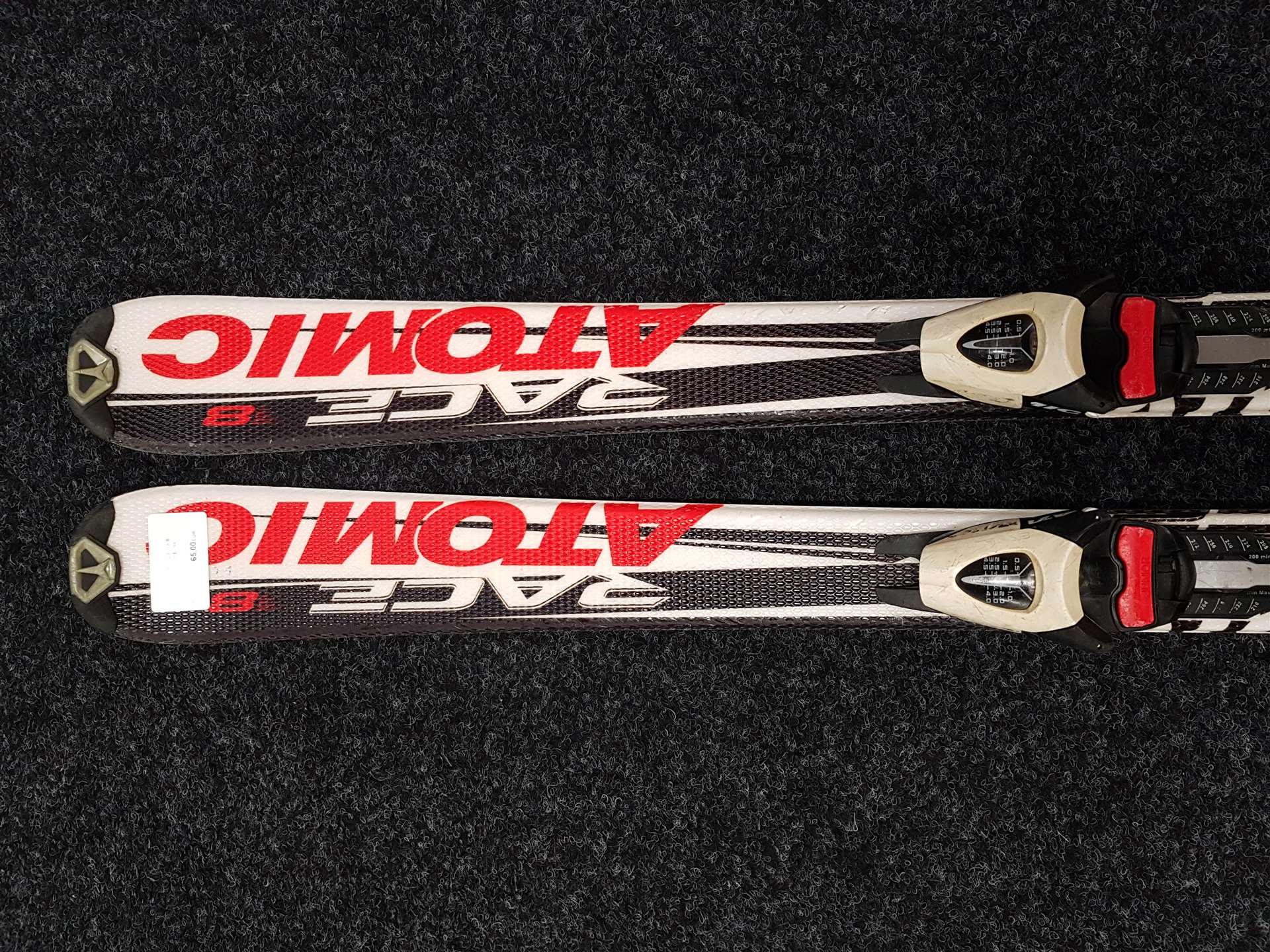Použité lyže Atomic Race 8 + viazanie Atomic Evox