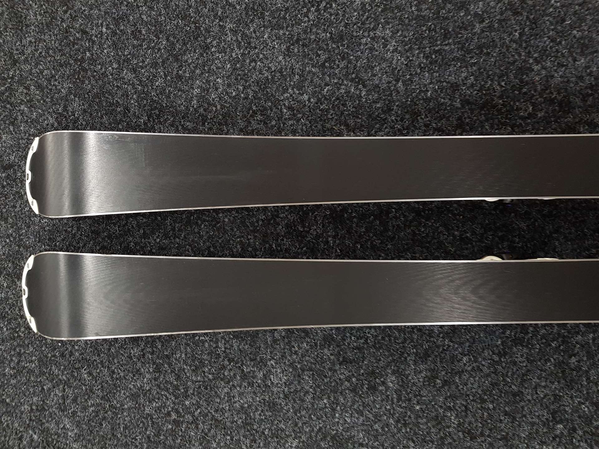 Použité lyže VOLKL Adora + viazanie Marker Motion 10.0