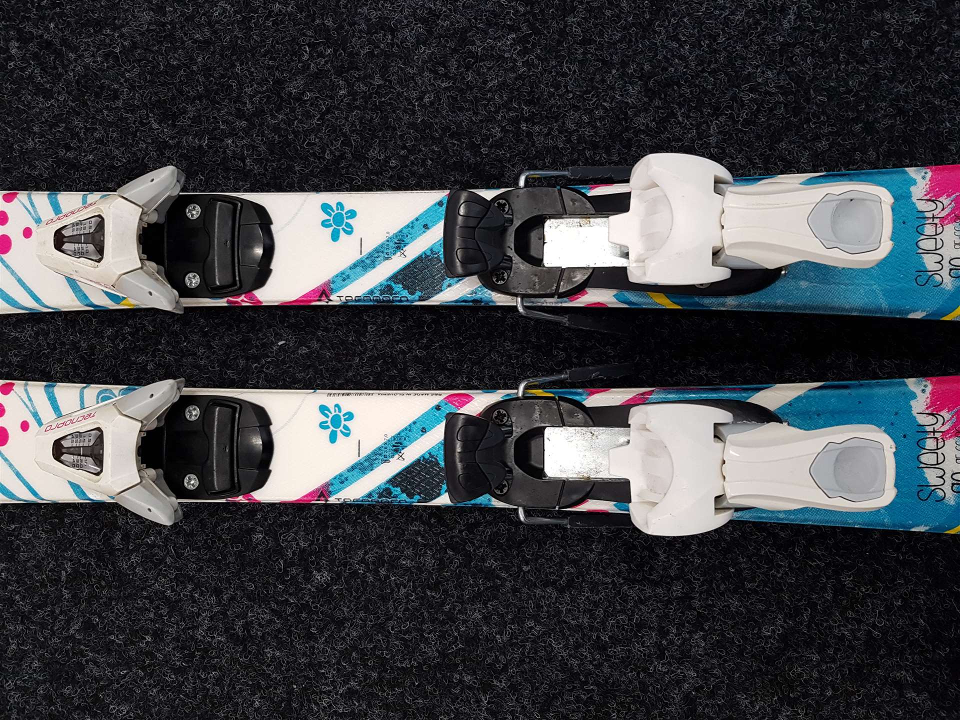 Použité lyže TECNOPRO Sweety  + viazanie Tecnopro TC 4.5