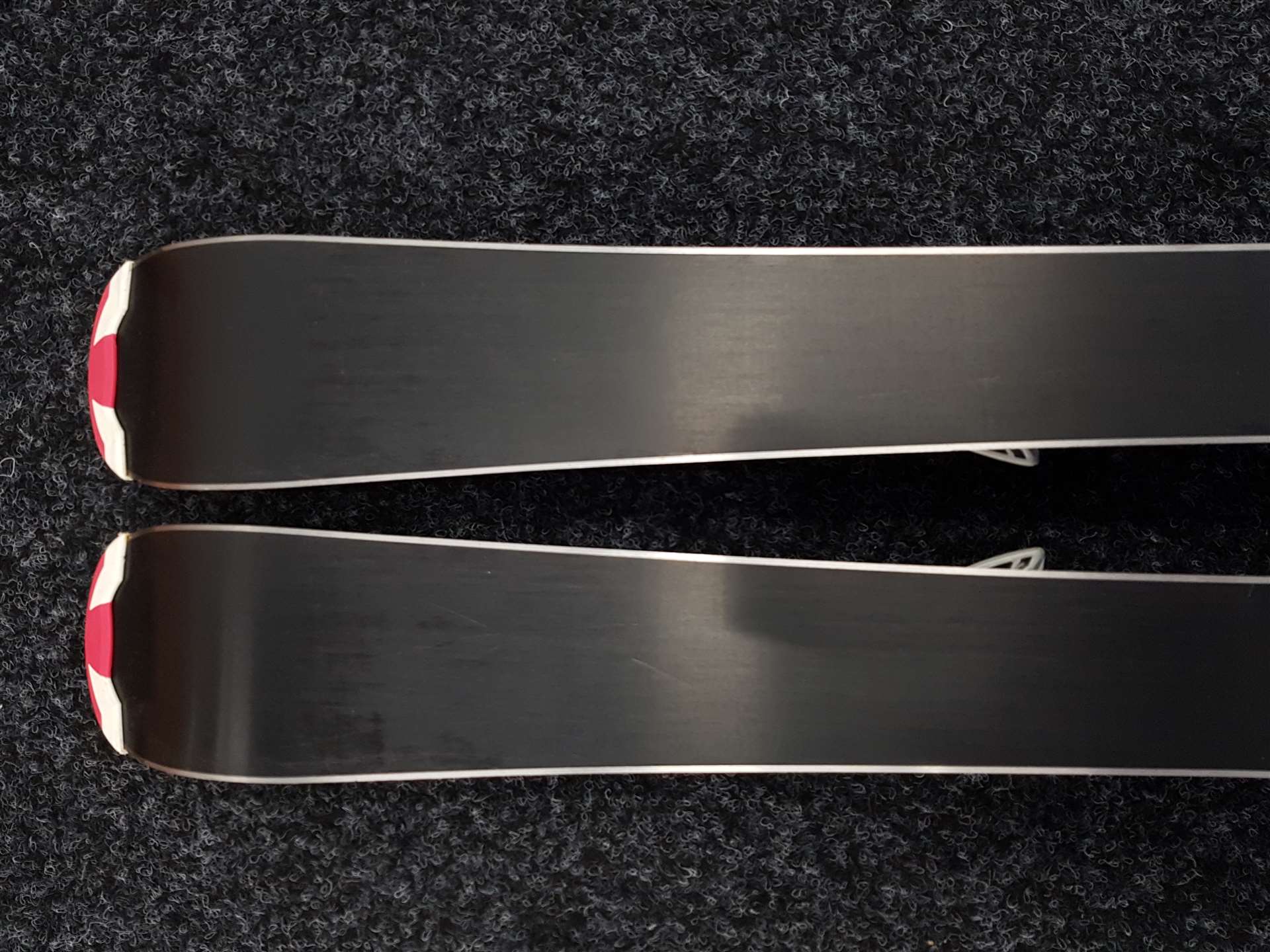 Použité lyže TECNOPRO Sweety  + viazanie Tecnopro TC 4.5