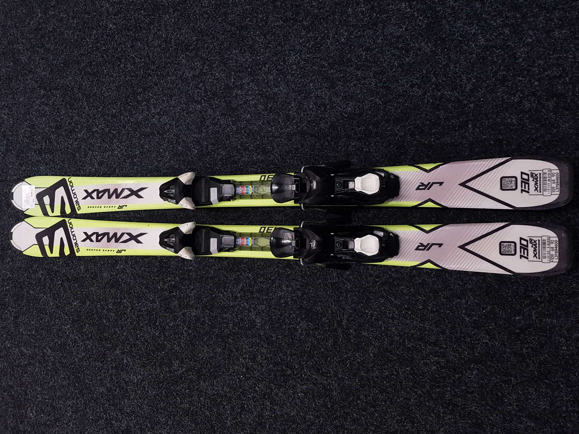 Použité detské lyže SALOMON XMAX JR + viazanie  Ezytrak 7.5