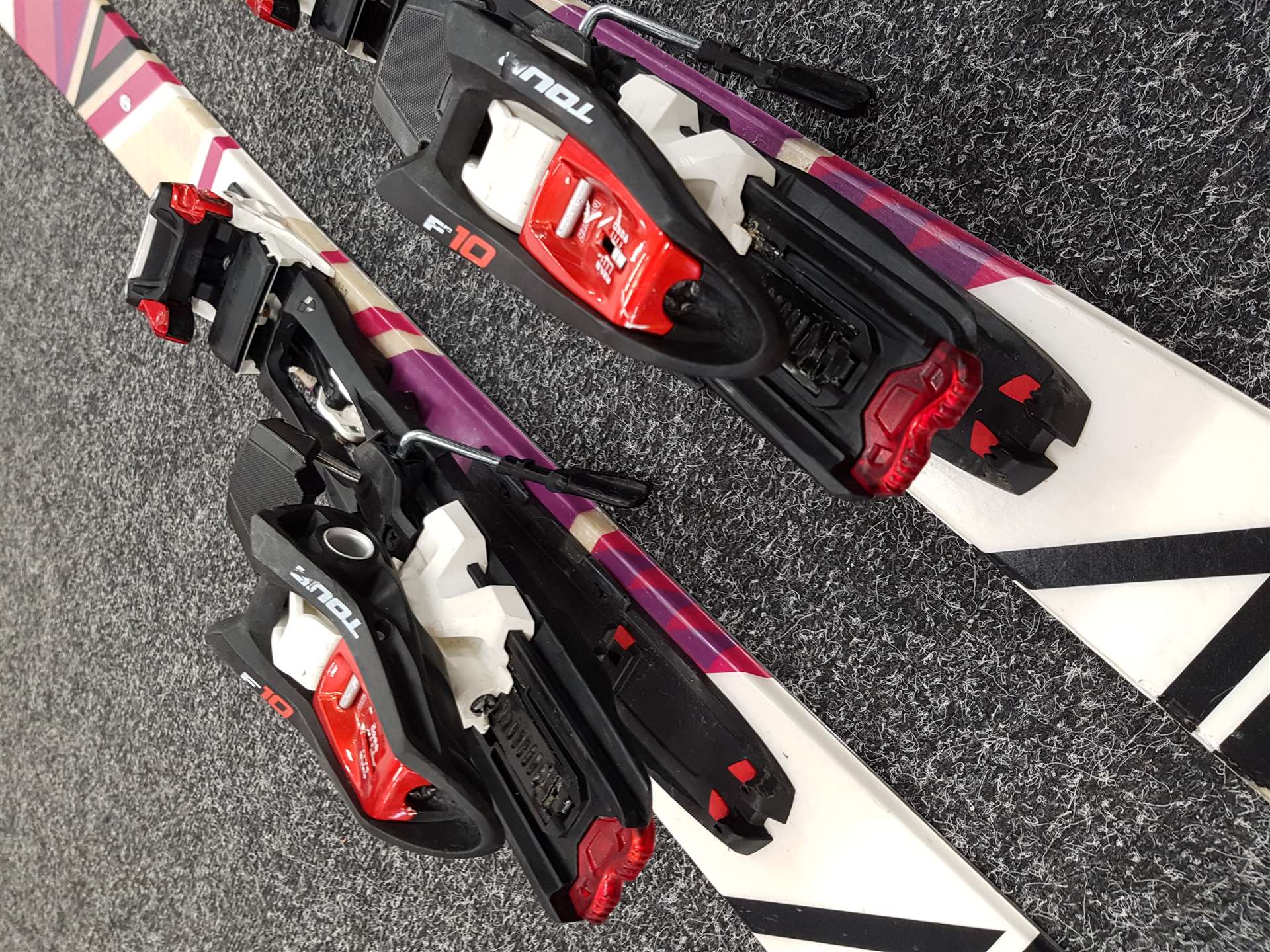 Použité skialpové lyže VOLKL NUKKA + MARKER F10 TOUR + Použité pásy