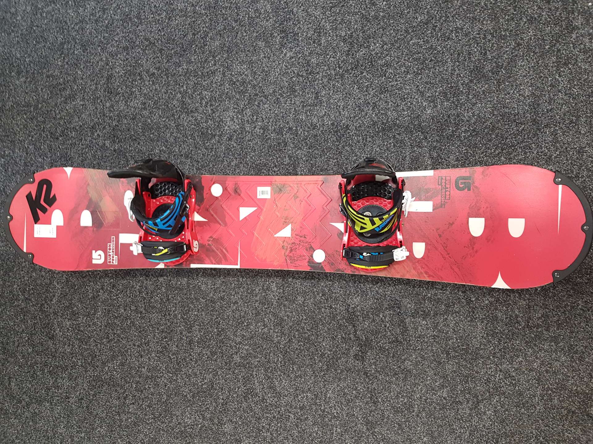 Gebrauchtes Burton Progression Snowboard mit Burton M Bindung