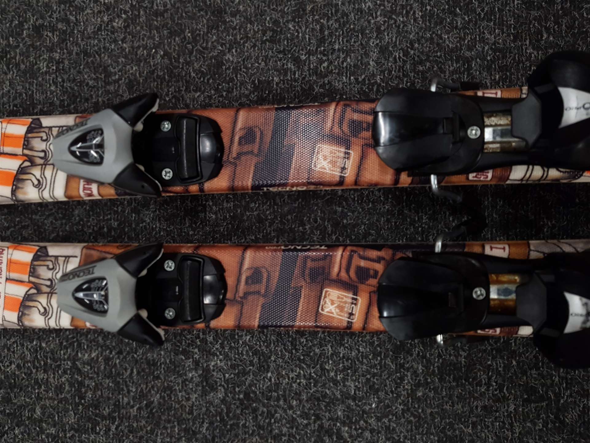 Použité freestyle lyže Tecnopro
