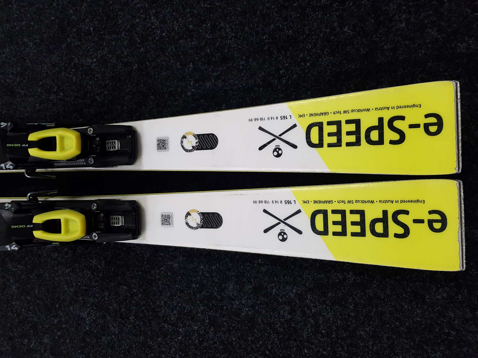 Použité lyže HEAD e-SPEED + viazanie Head Freeflex 14