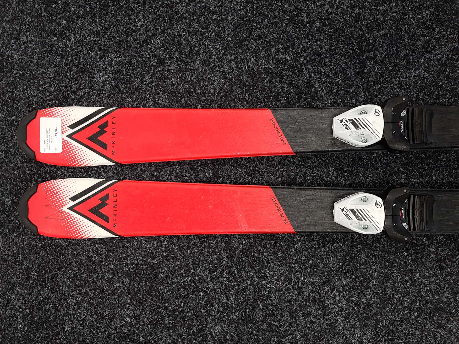 Použité lyže McKINLEY Team 7 + viazanie Tyrolia SX 7.5 AC