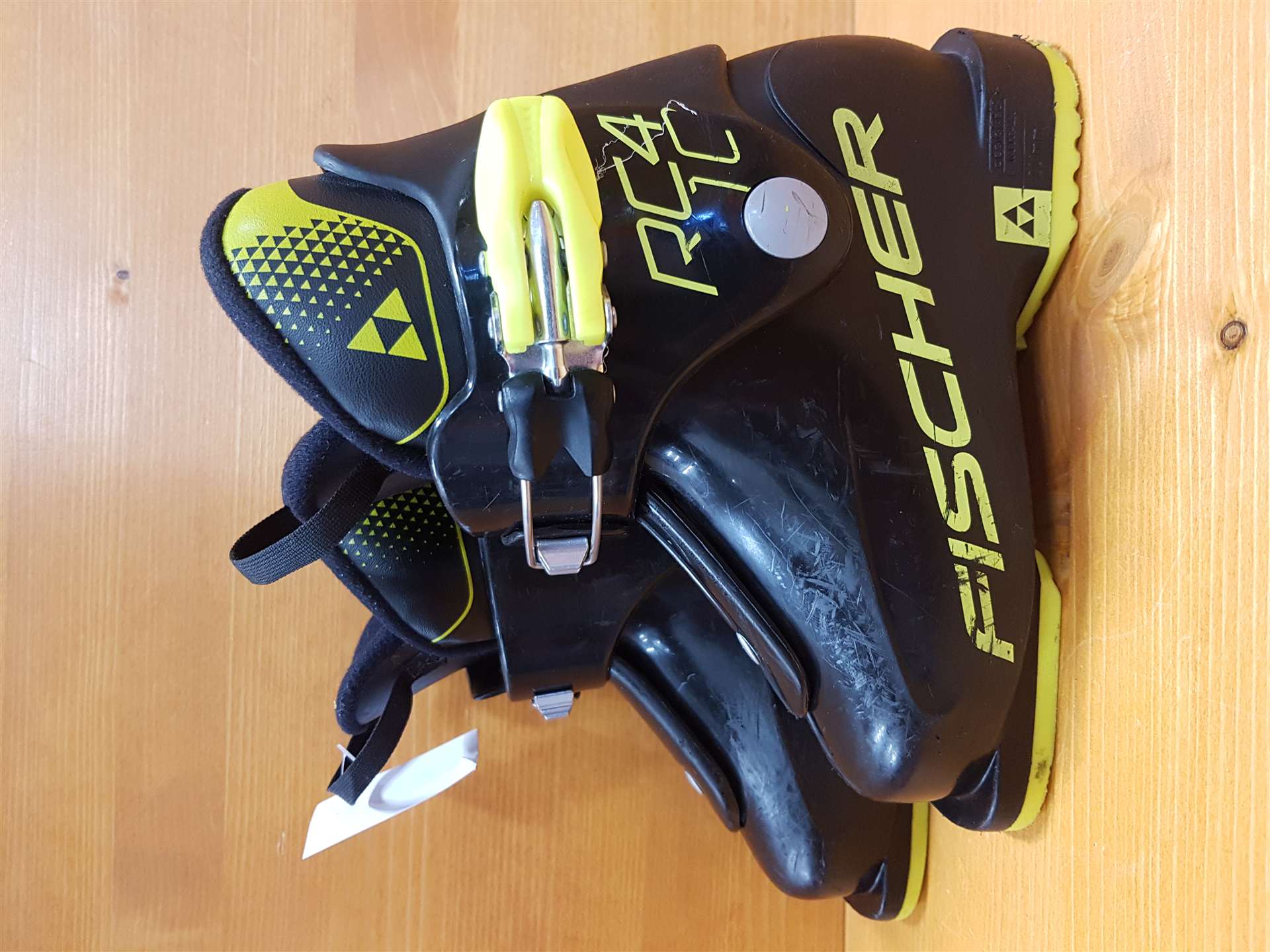 Použité lyžiarky FISCHER RC4 10